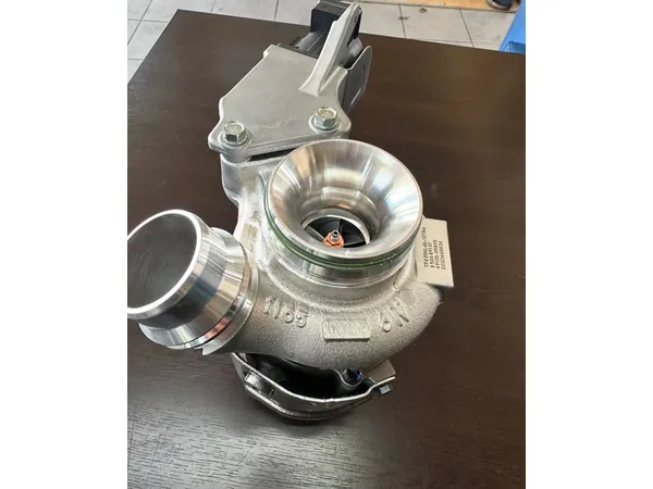 Mitsubishi 49335-05895 turbo - BMW 120d 177 HP